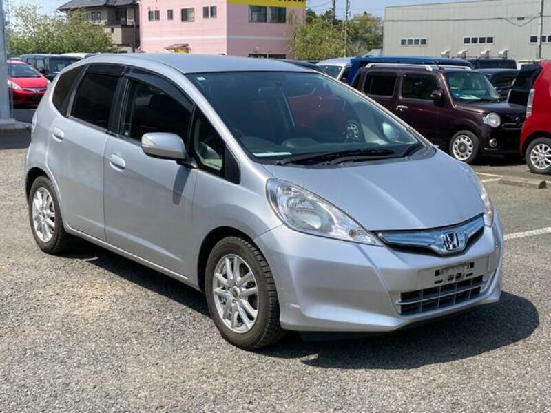 FIT HYBRID