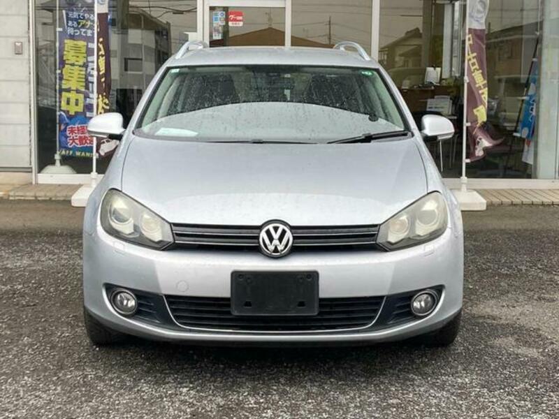 GOLF VARIANT