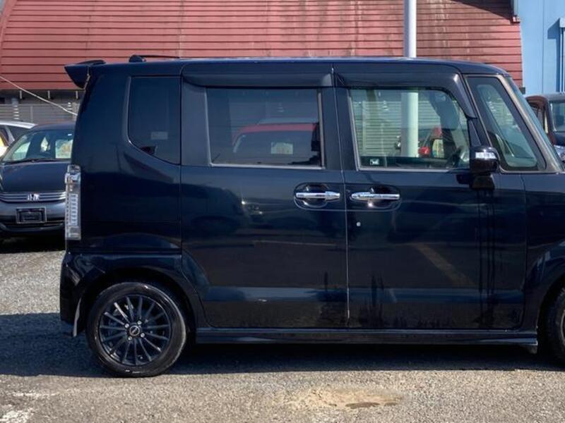 N BOX CUSTOM