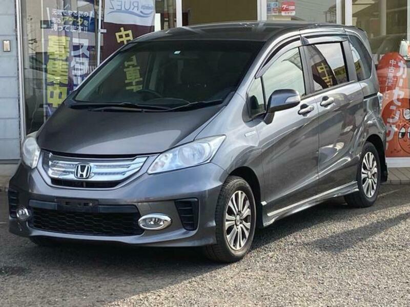 HONDA FREED HYBRID