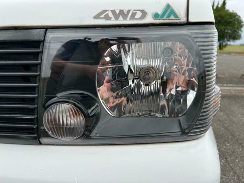 MINICAB TRUCK