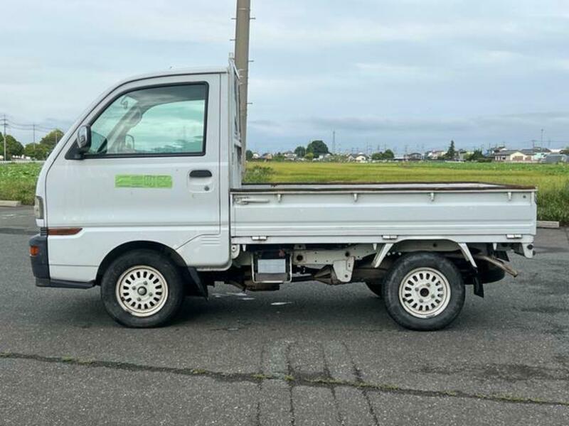 MINICAB TRUCK