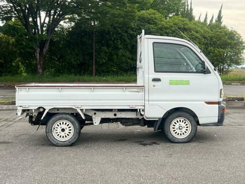 MINICAB TRUCK