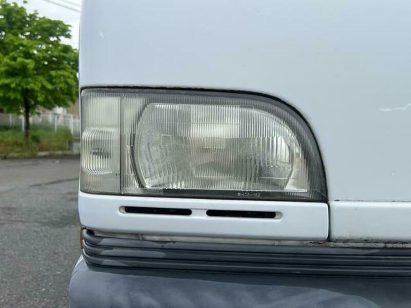 MINICAB TRUCK