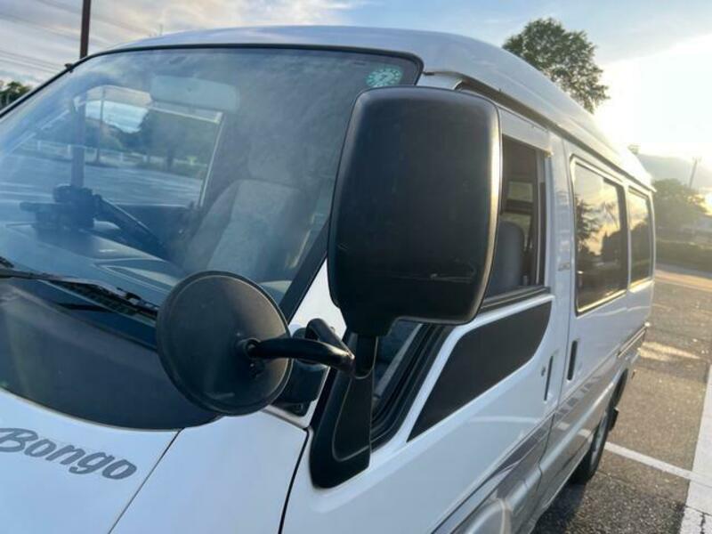 BONGO VAN