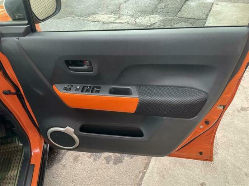 HUSTLER