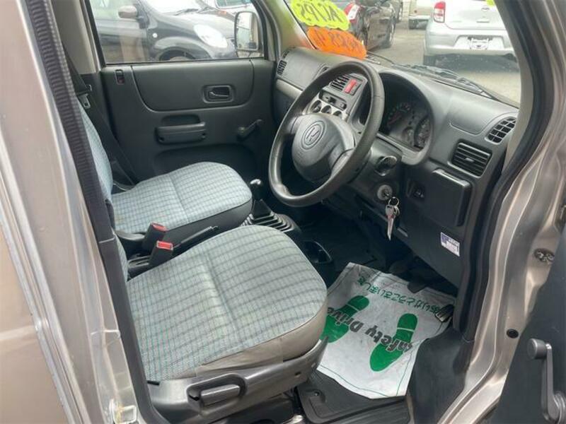 ACTY VAN