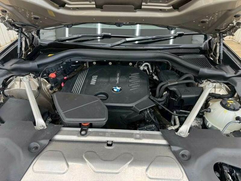 X3