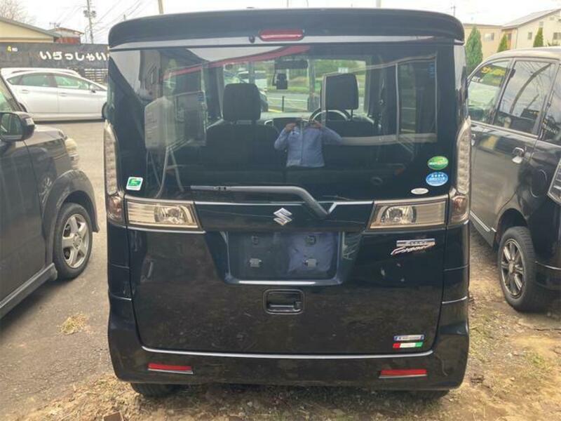 SPACIA CUSTOM