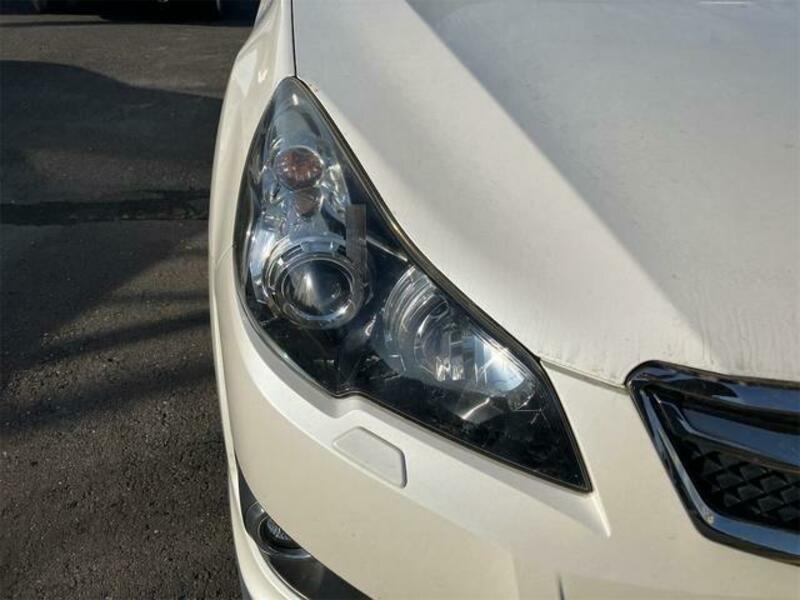 LEGACY B4
