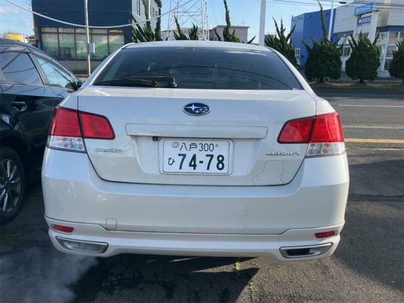 LEGACY B4
