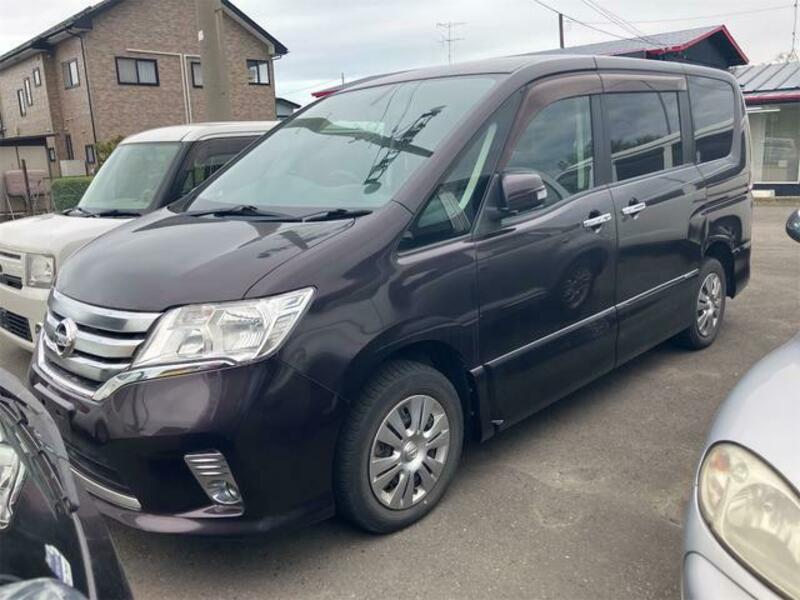 NISSAN SERENA