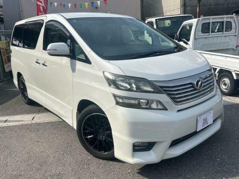 TOYOTA VELLFIRE