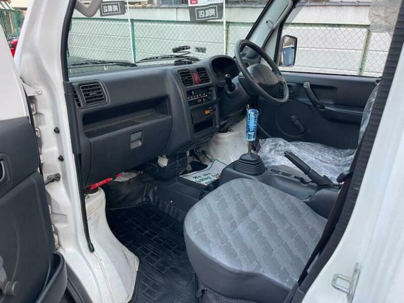 CARRY TRUCK