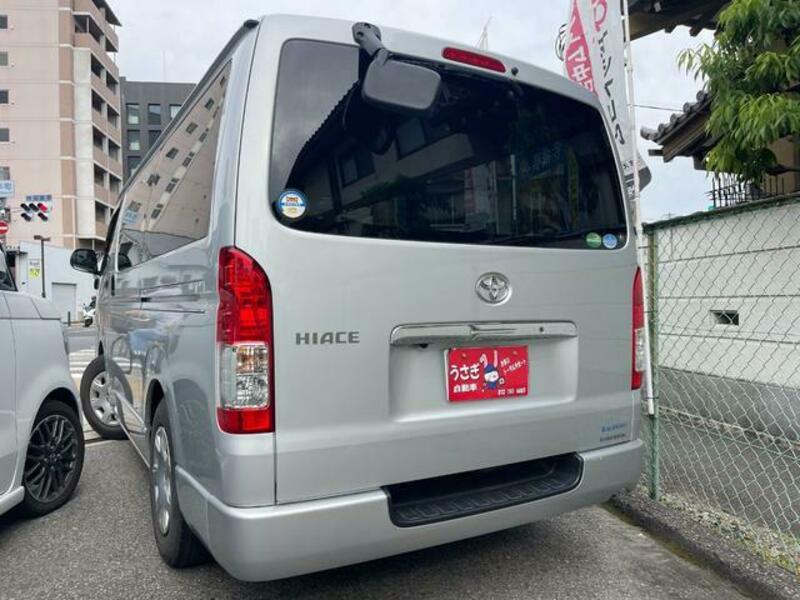 HIACE VAN