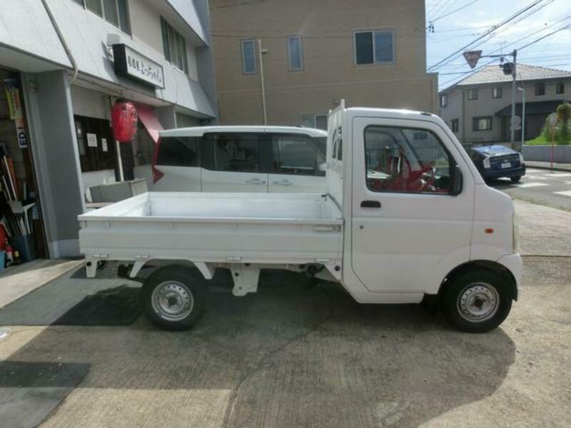 CARRY TRUCK
