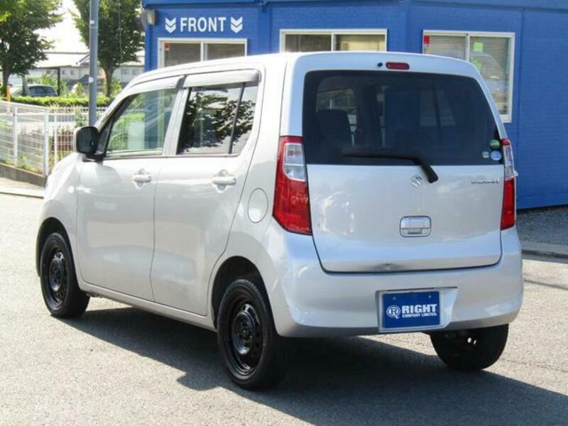 WAGON R
