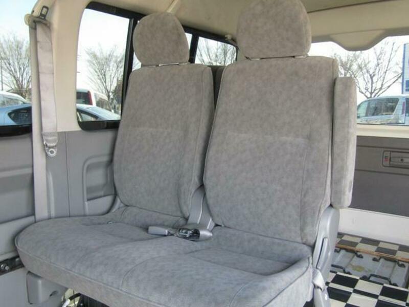 HIACE WAGON