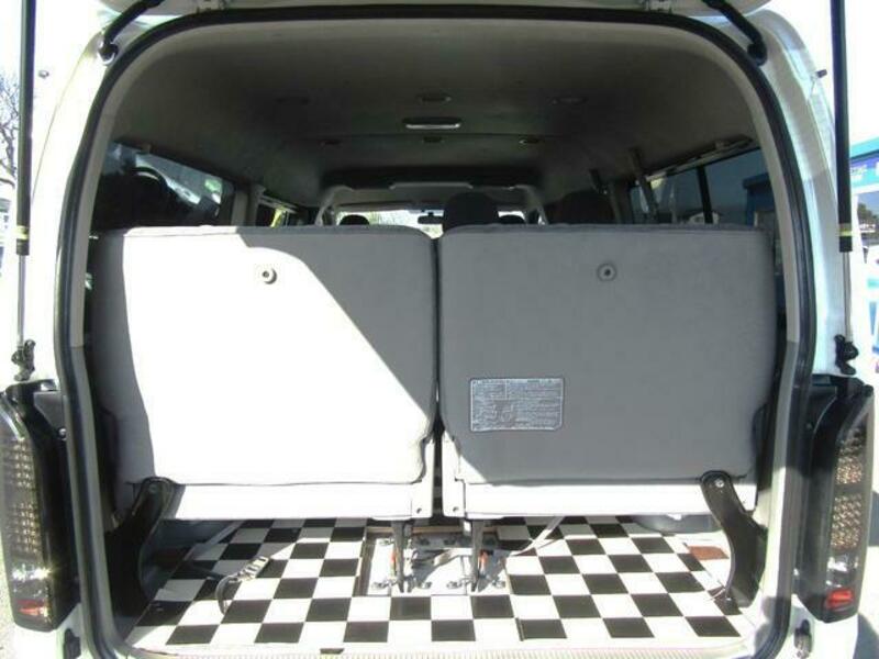 HIACE WAGON