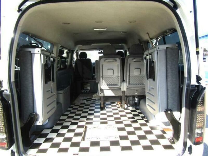 HIACE WAGON