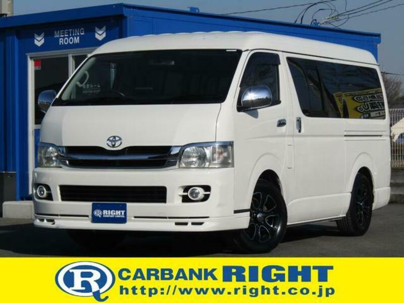 TOYOTA HIACE WAGON