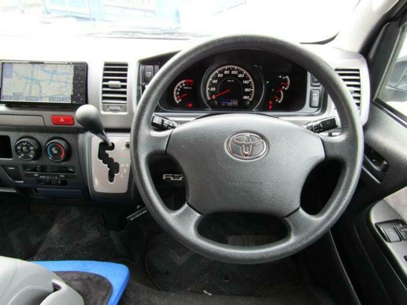 HIACE WAGON