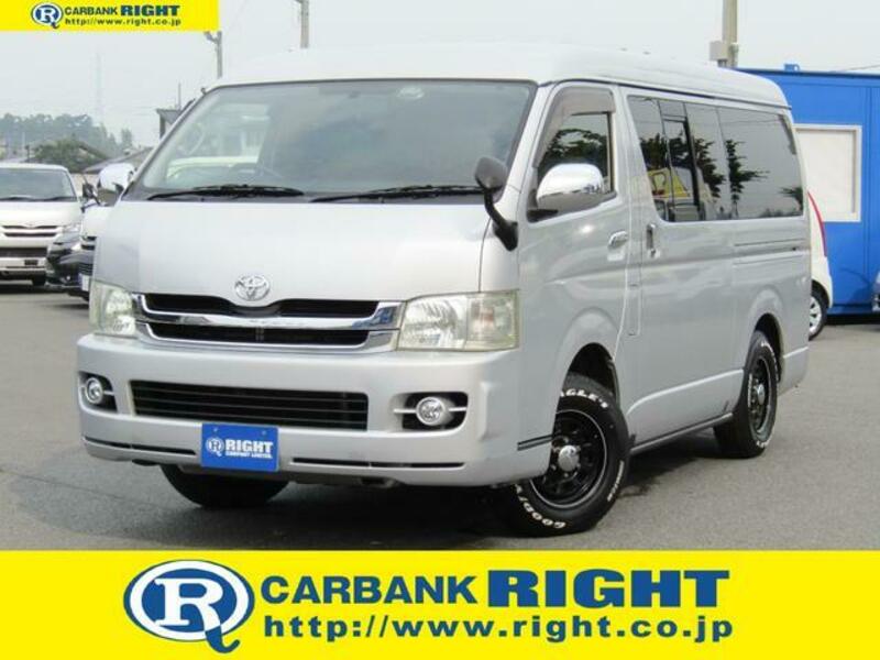 TOYOTA HIACE WAGON
