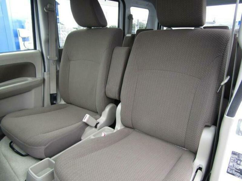 MINICAB VAN