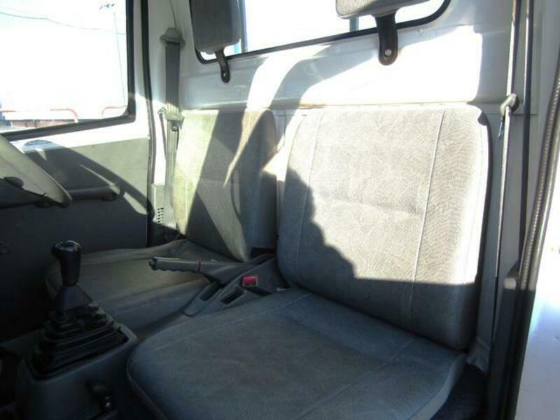 CLIPPER TRUCK