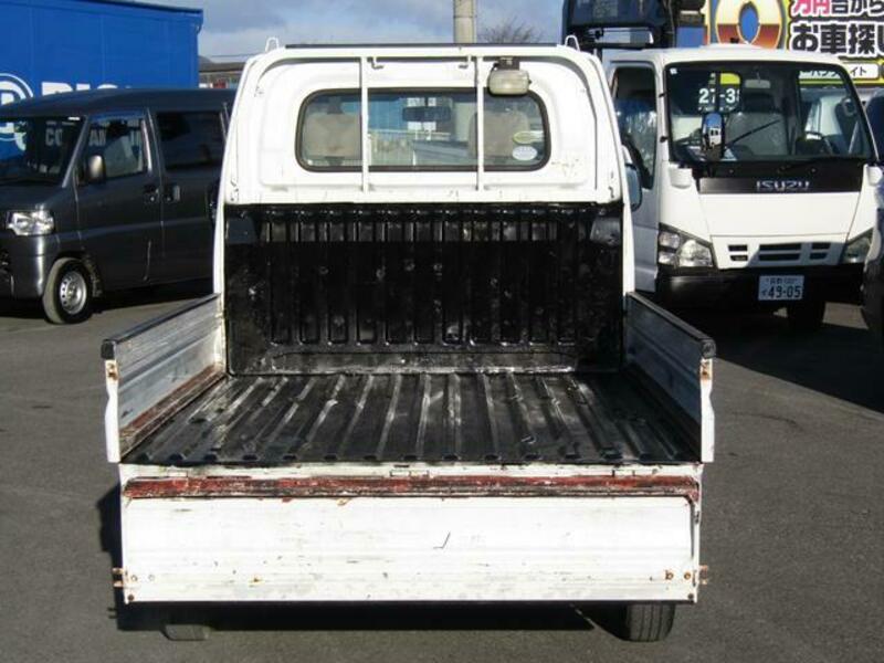 CLIPPER TRUCK