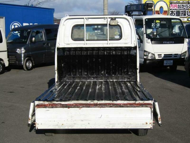 CLIPPER TRUCK