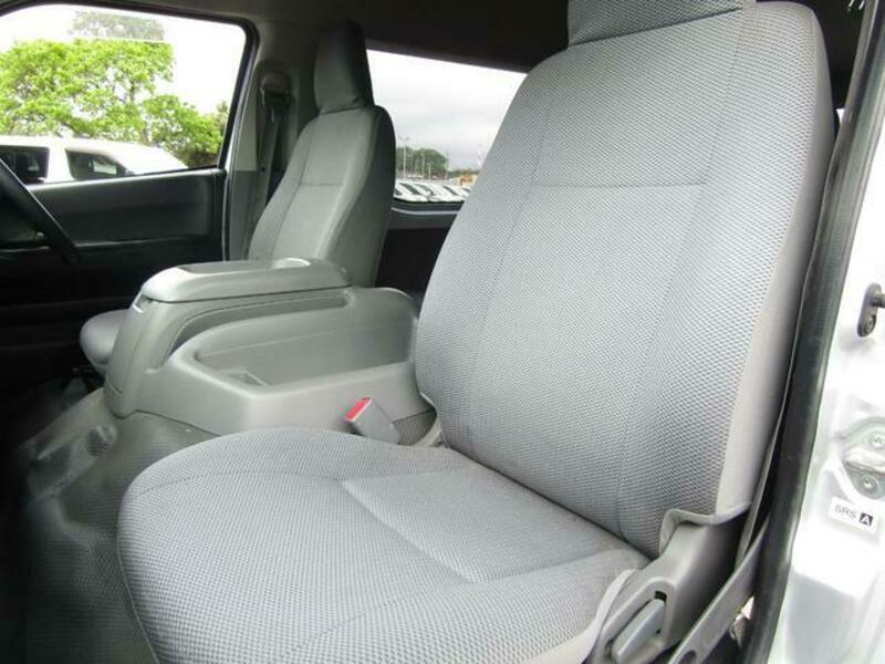 HIACE WAGON