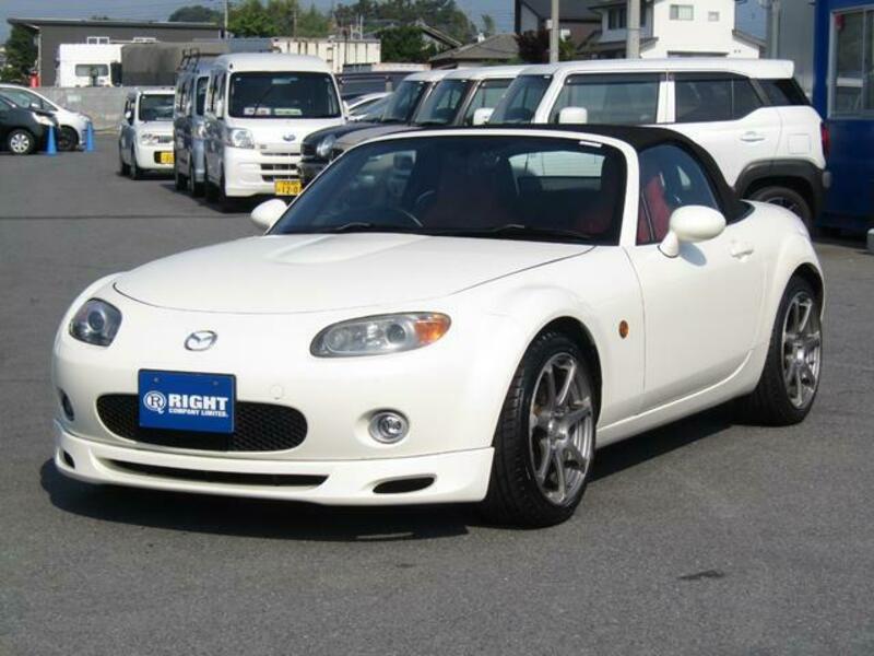 ROADSTER
