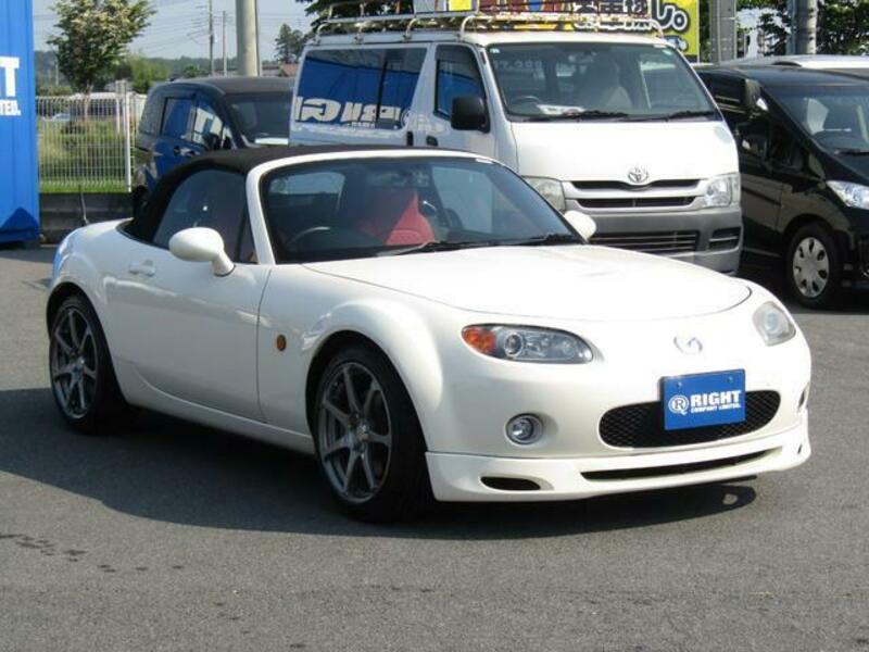 ROADSTER