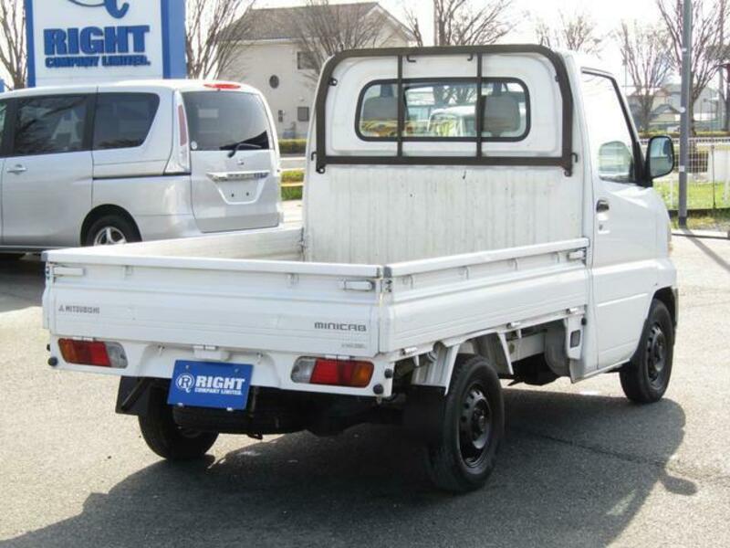 MINICAB TRUCK