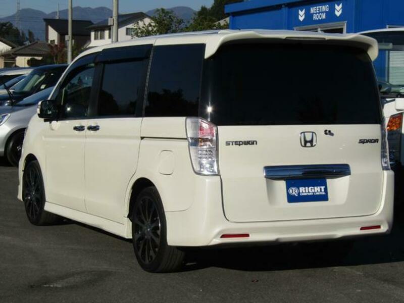 STEPWAGON SPADA