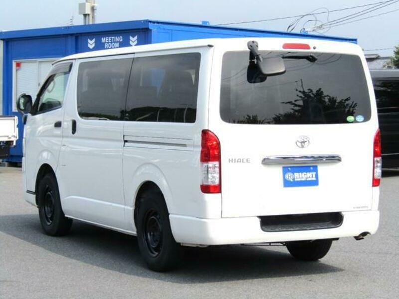 HIACE VAN