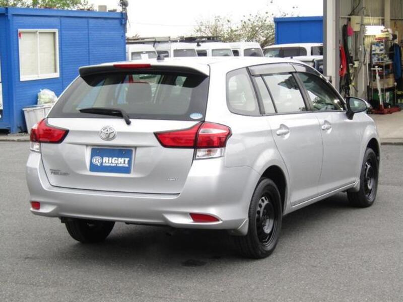 COROLLA FIELDER