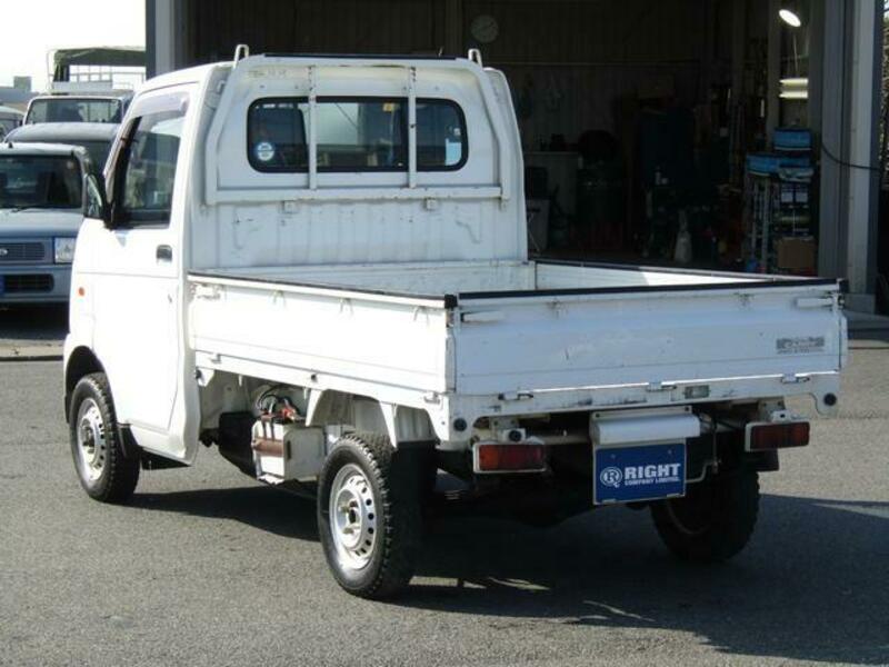 CARRY TRUCK