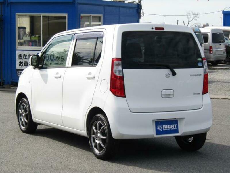 WAGON R