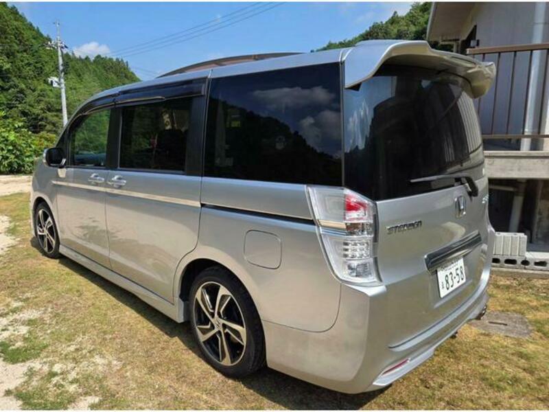 STEPWAGON SPADA