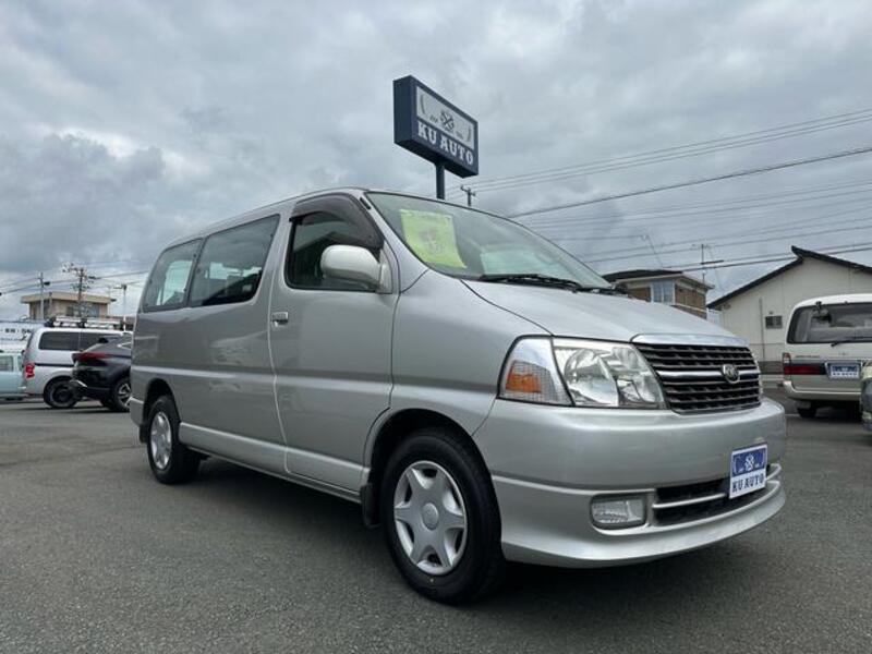 TOYOTA GRANVIA