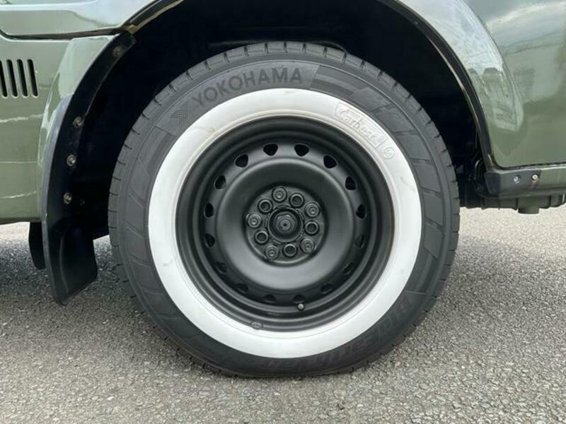 BONGO VAN