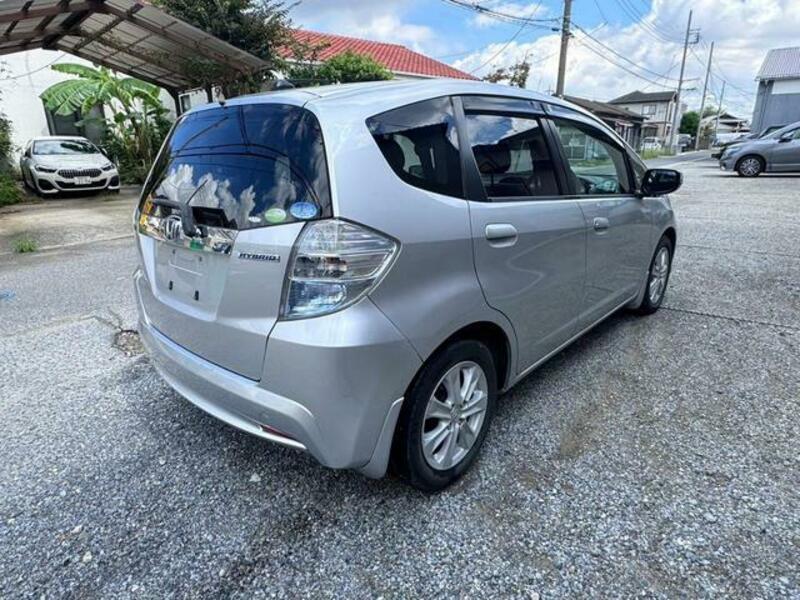 FIT HYBRID