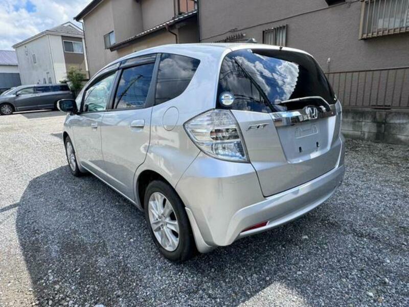FIT HYBRID