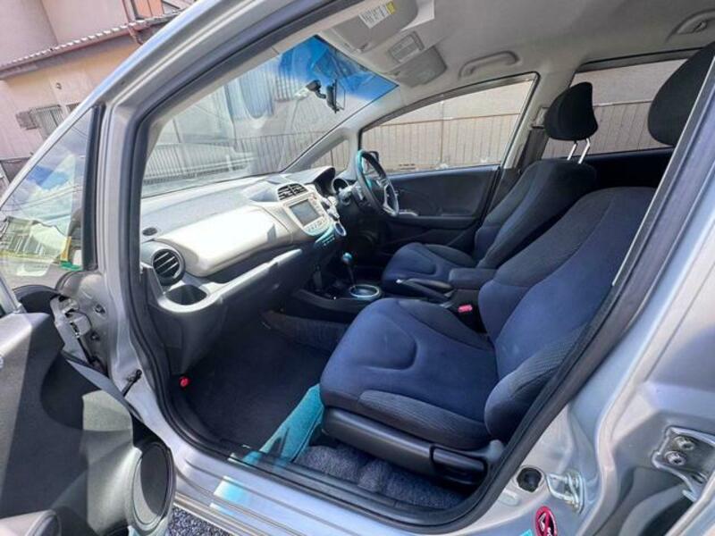 FIT HYBRID