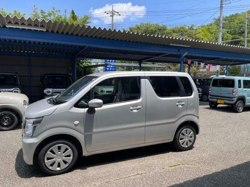 WAGON R