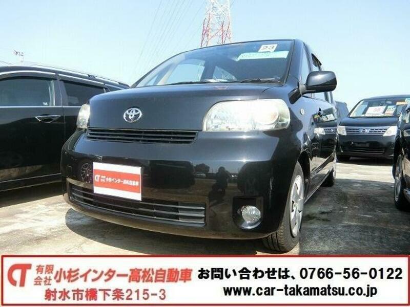 TOYOTA PORTE