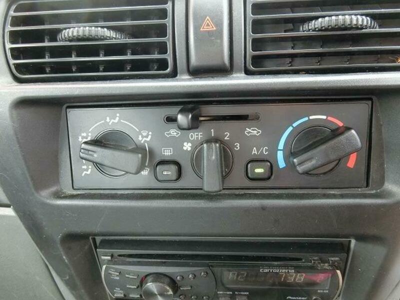 CLIPPER VAN