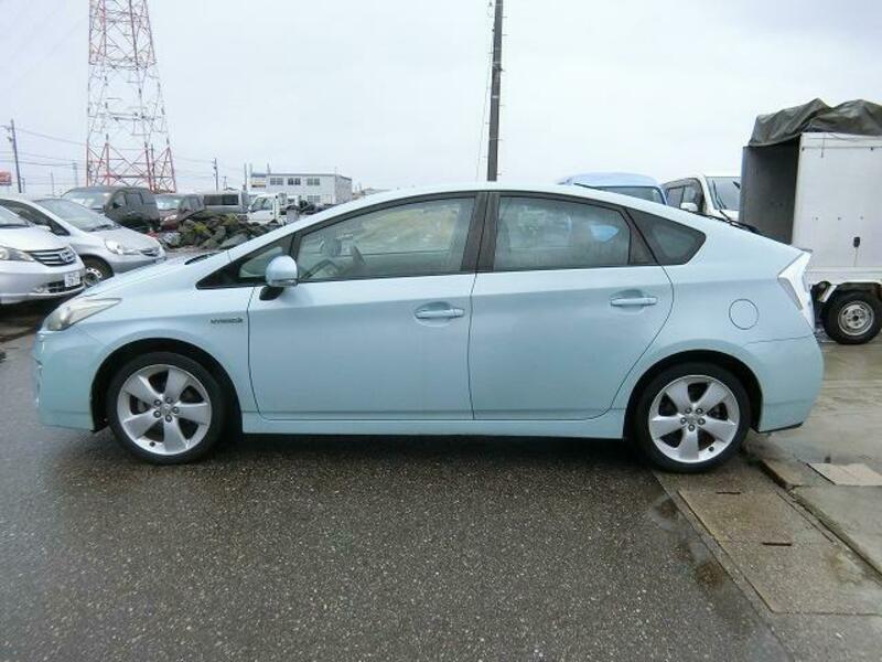 PRIUS